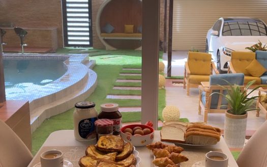 Chalet in Seeb for Sale/Rent